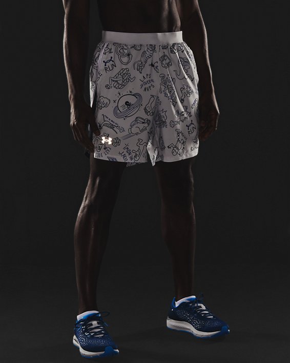 Men's UA Launch 7" Run Your Face Off Shorts, Gray, pdpMainDesktop image number 3